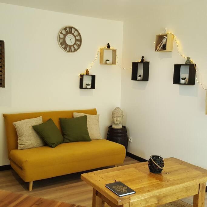 Appartement 2 Pieces Gravieres 外观 照片